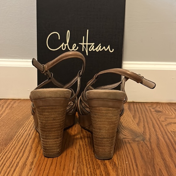 Cole Haan wedge sandals size 8 1/2 - Picture 3 of 6